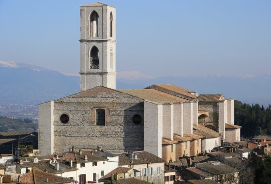 Torri e pozzi della Perugia medievale